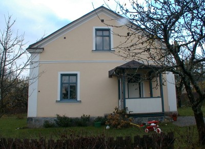 tumba hus 47.06.JPG